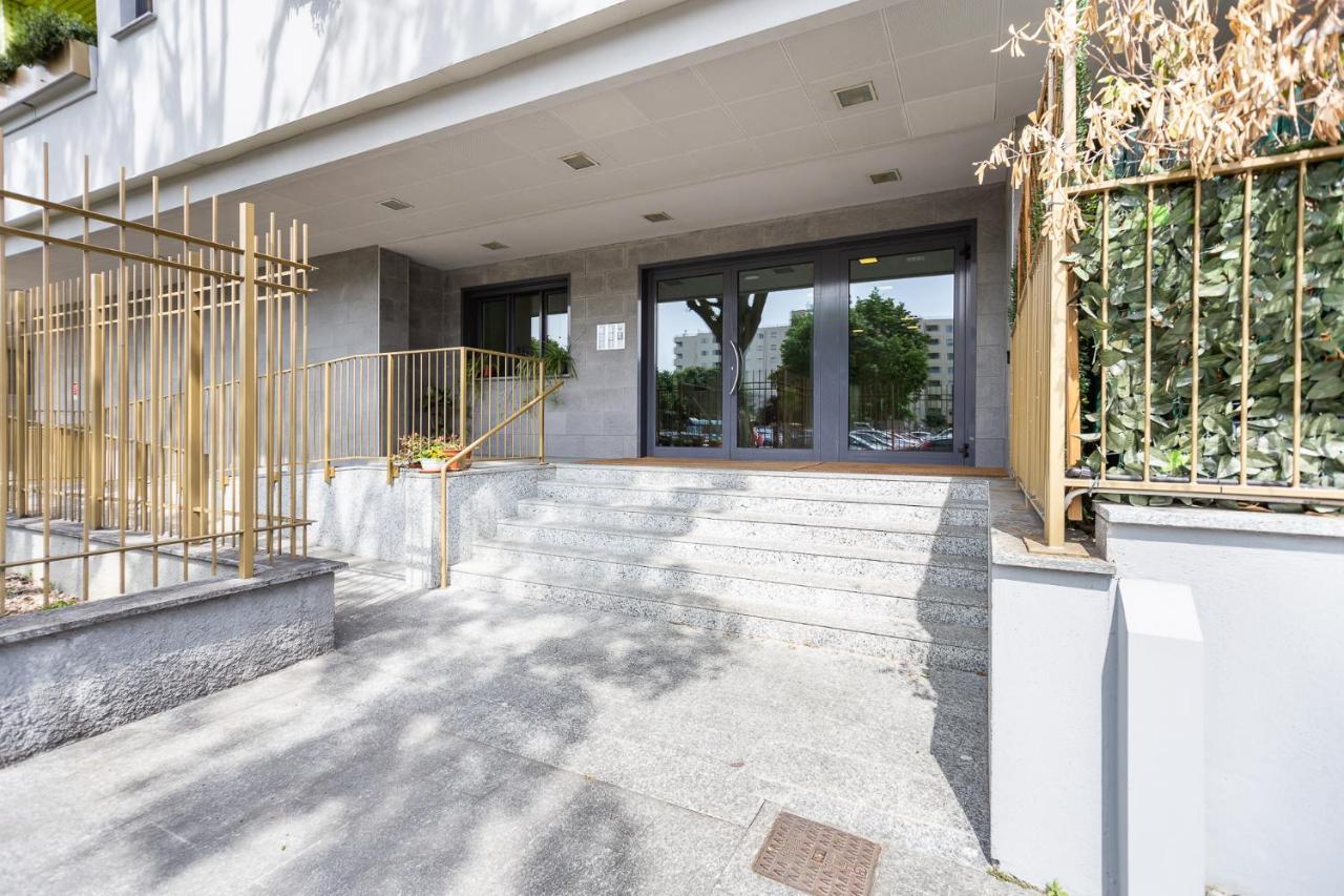 Appartamento Maciachini, Zona Isola Milão Exterior foto